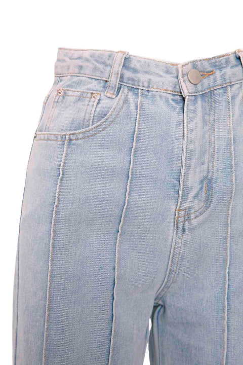 JEANS WITH SEAM DETAILS