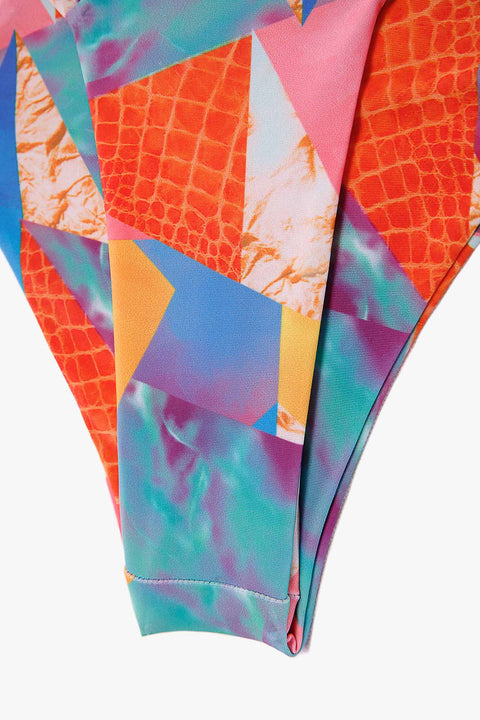 BIKINI BOTTOMS WITH MULTIPLE STRAPS