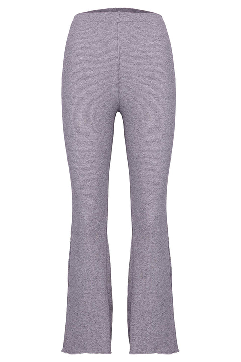 KNITTED TROUSERS WITH PRONOUNCED SEAMS